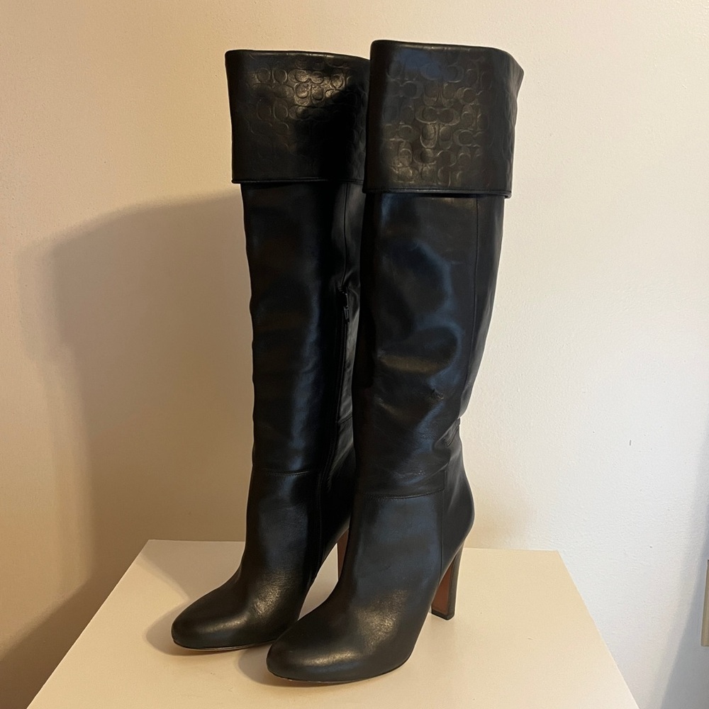 COACH Harper Knee High Heeled Black Leather Boots with Monogram Cuffs Size 8